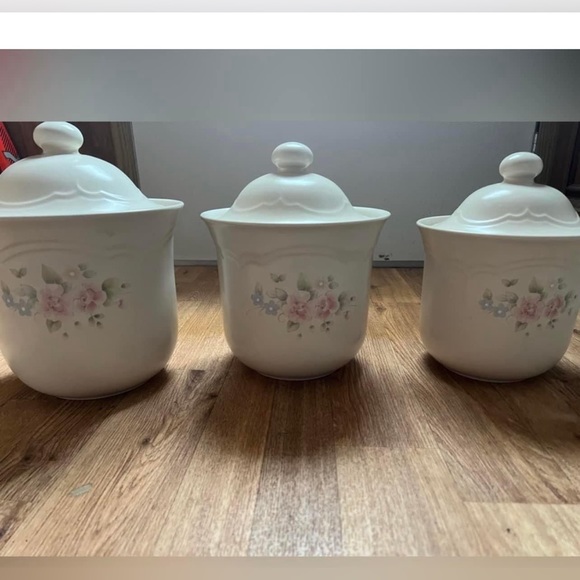 Pfaltzgraff Kitchen Pfaltzgraff Tea Rose Canister Large Poshmark
